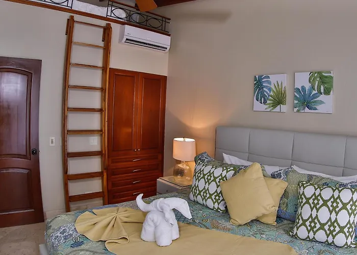 Palms 3- Luxury Beachfront