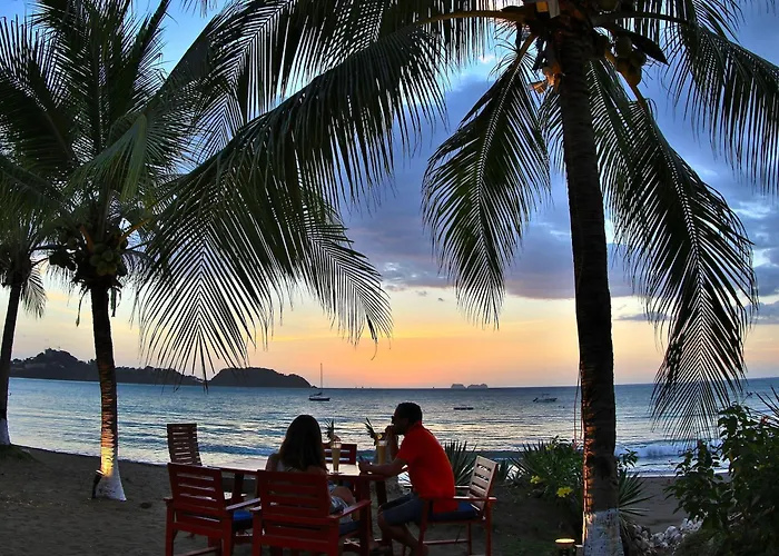 Palms 3- Luxury Beachfront Villa *